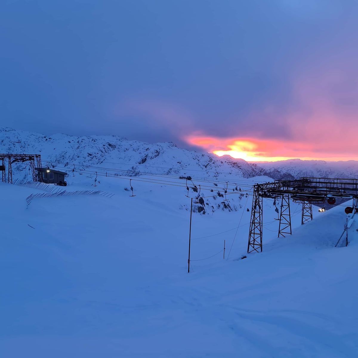 Lørdag 6.feb. Utsolgt hele helgen. Kle deg godt! – Stavtjørn Alpin